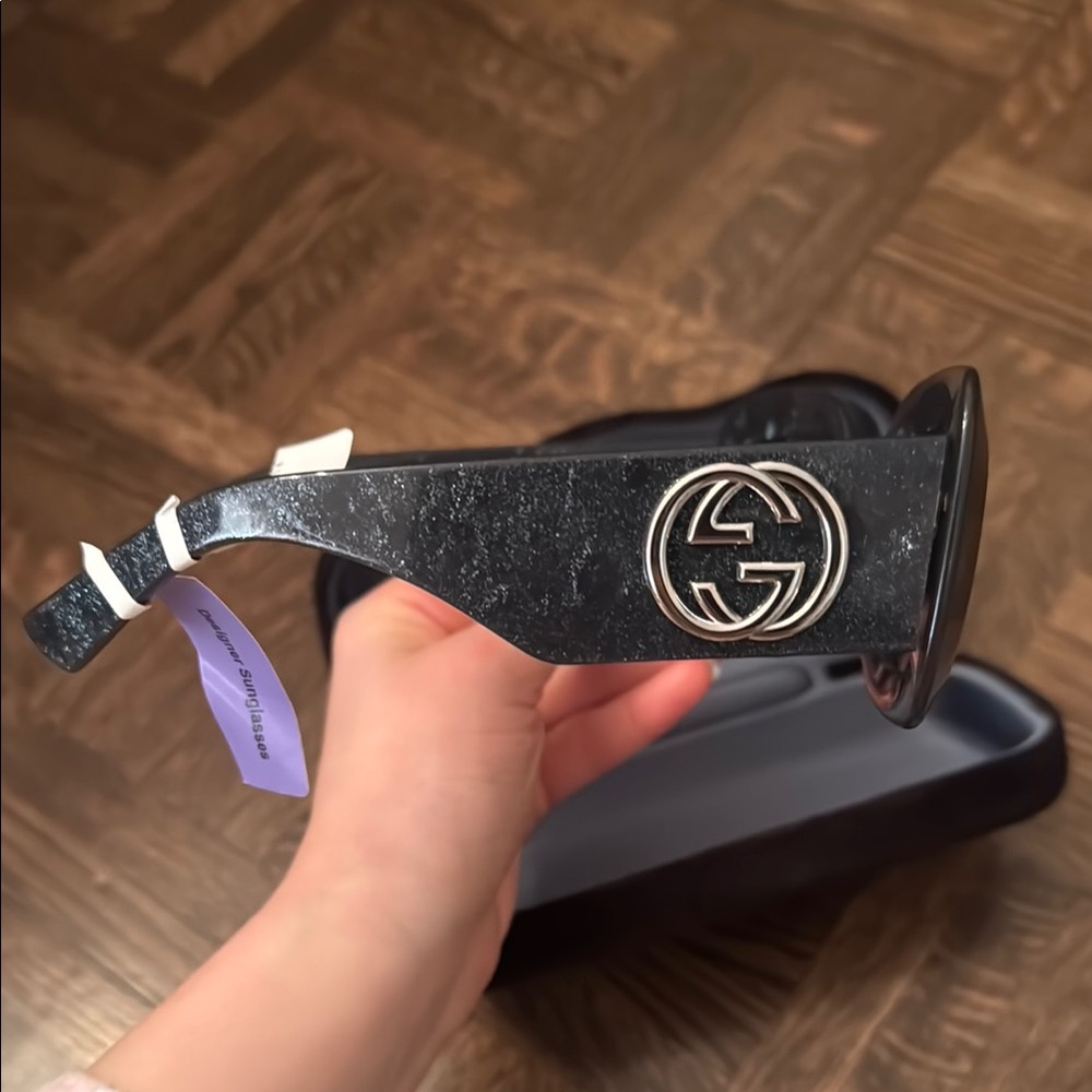 Gucci Sunglasses - Picture 3 of 13